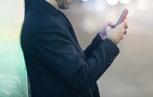 How to Know if Your Boyfriend Is Spying on You