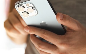 Is Siri Always Listening? How to Protect Your Privacy