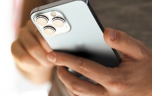 What Is Jailbreaking—Pros & Cons